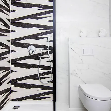 Marina Di Portapisana Luxury Private