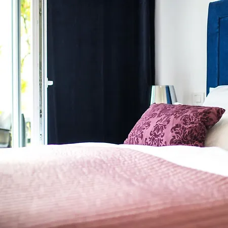 Marina Di Portapisana Luxury Private * קרק
