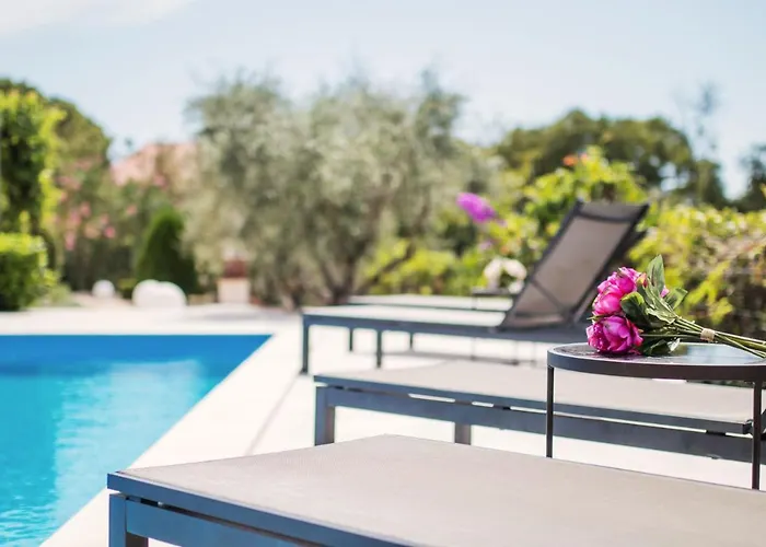 Marina Di Portapisana Luxury Private Krk Town